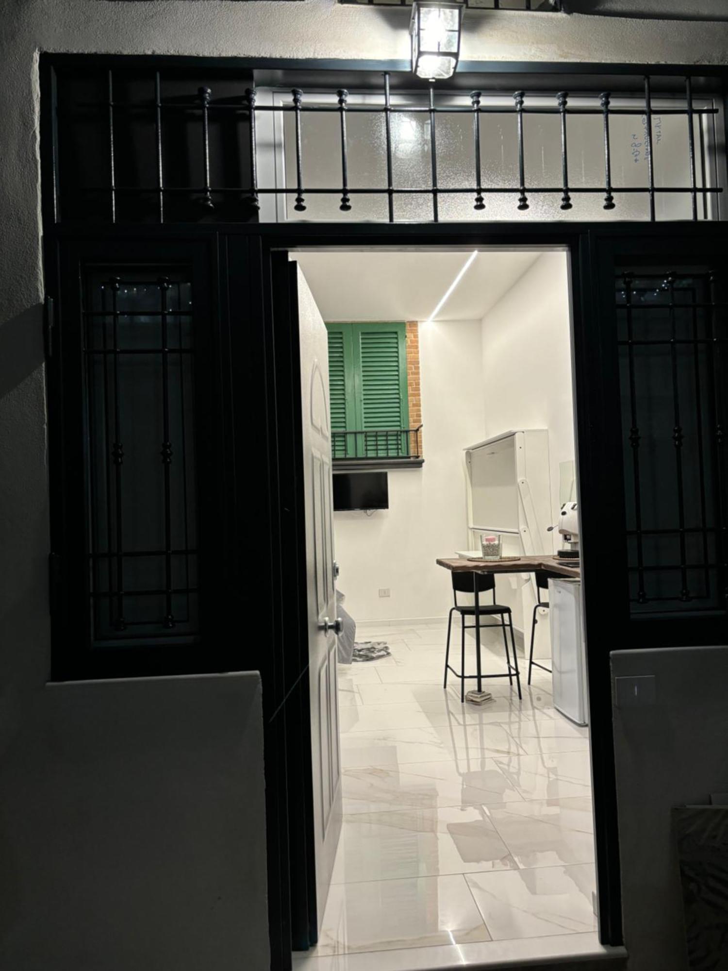 Briante House Bed & Breakfast Napoli Dış mekan fotoğraf