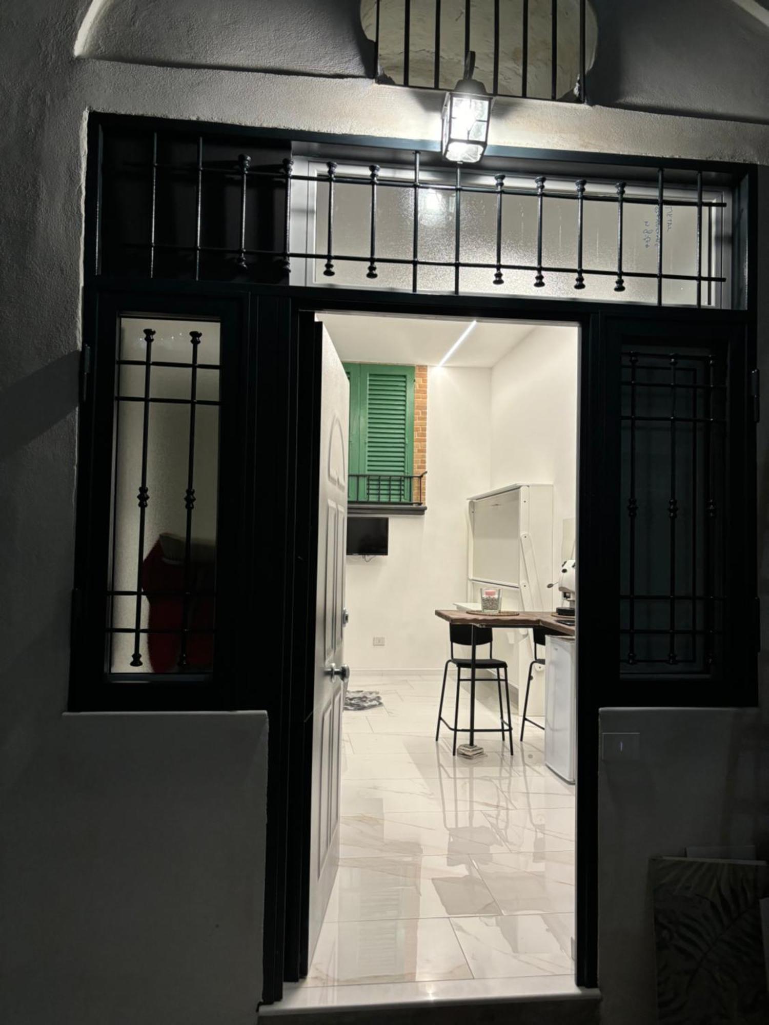 Briante House Bed & Breakfast Napoli Dış mekan fotoğraf